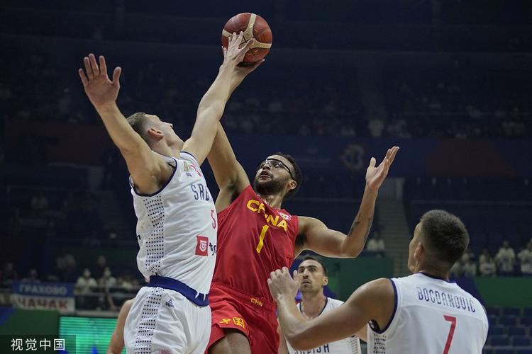 中国男篮vs菲律宾李凯尔得分